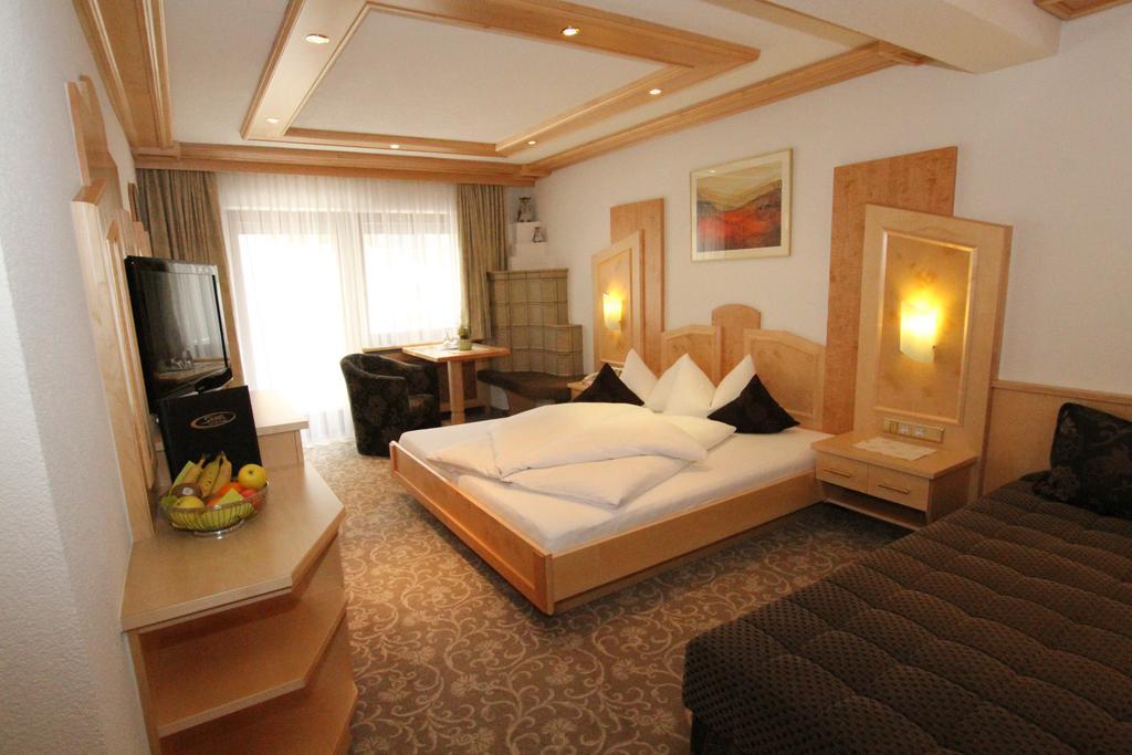 Alphotel Garni Salner Ишгъл Екстериор снимка